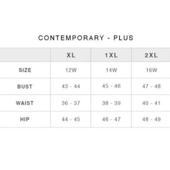 NWT Umgee+  Black Velvet Embroidered Short Sleeve Rounded Neck Pullover Top - Picture 9 of 9